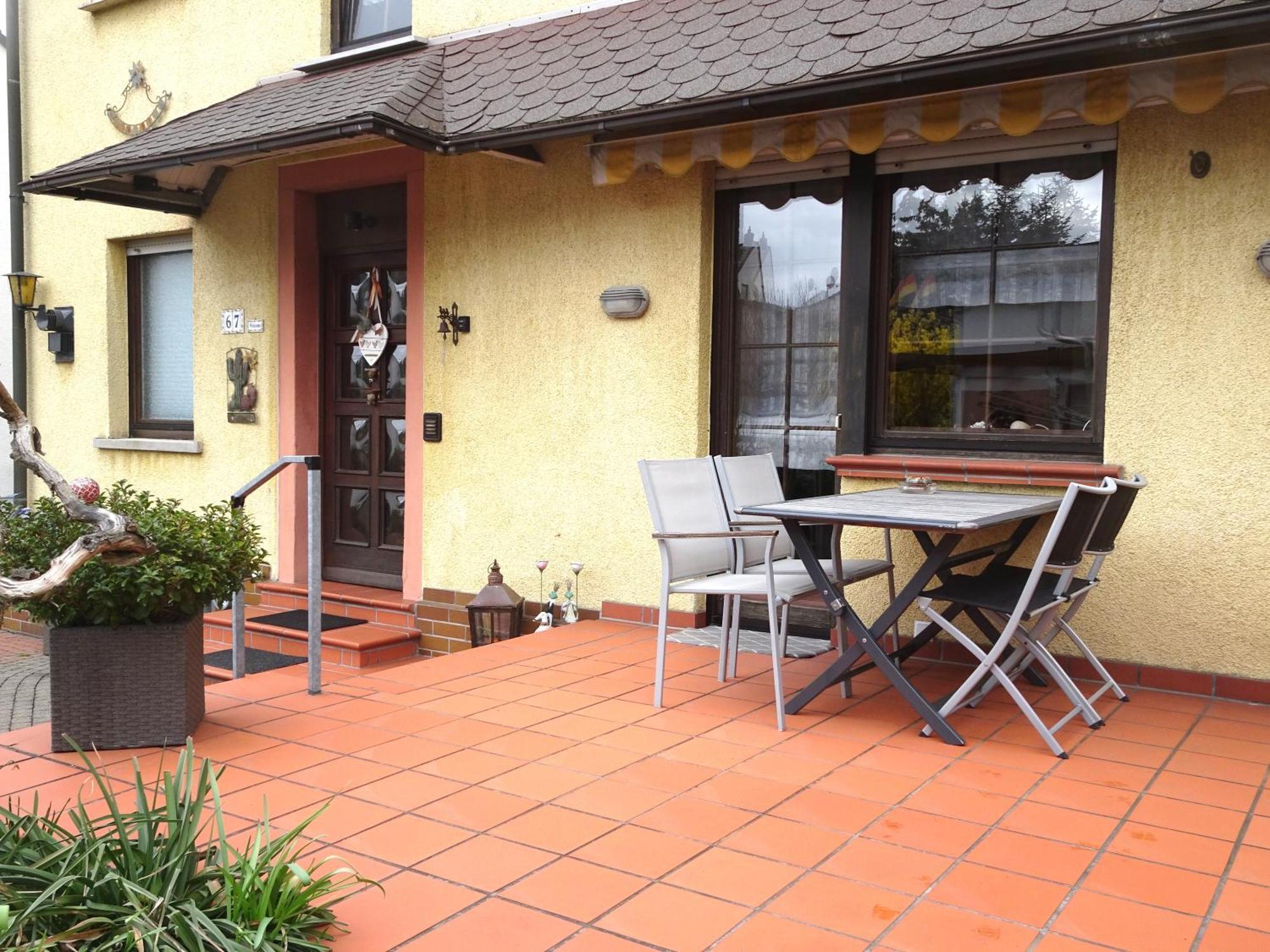 Landhausstil Trifft Moderne Muhlheim am Main Exterior foto